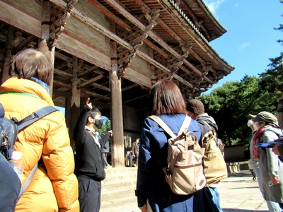 奈良のまちの歴史と紅葉散策
