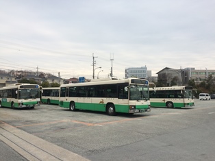 2両連接バス「華連」に体験乗車できました_1